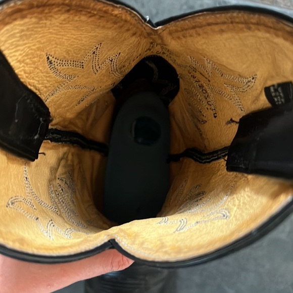 Justin’s Black Leather Boots - Picture 9 of 13